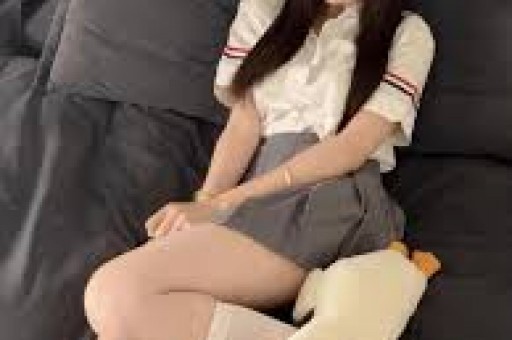 网红“表妹李KK”自曝破产！未婚生女后掉粉上百万转行去卖小吃